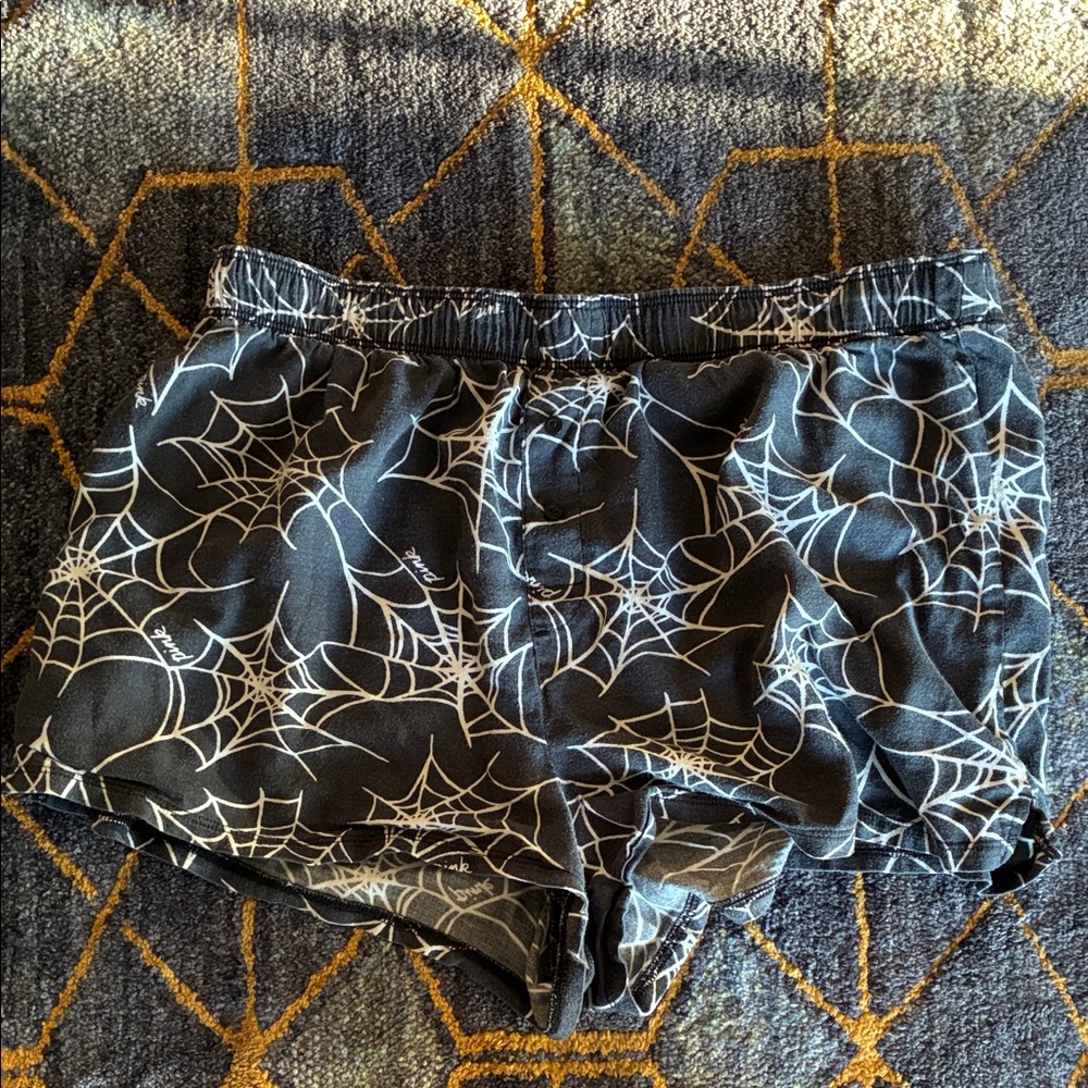 Spider Web Patterned Women's Shorts